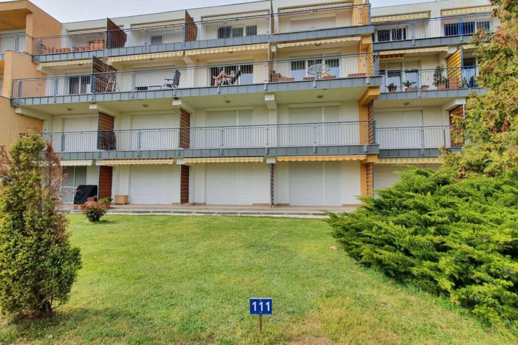 Igenyes 4 Fos Apartman Koezvetlen A Strandnal Apartment Csopak Bagian luar foto